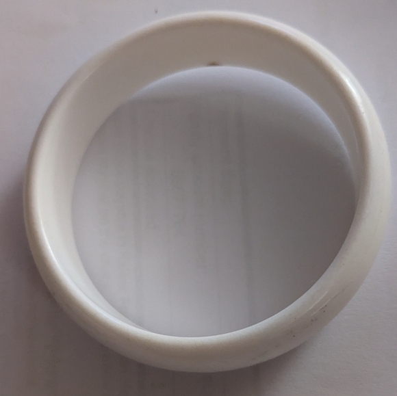 Set of Three Pastel Bangles - Picture 5 of 11